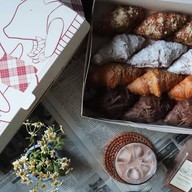 Mrs.Hendrick’s Recipe ถนนกัลปพฤกษ์
