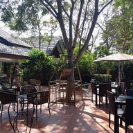 ตลาดบ้านรังนก