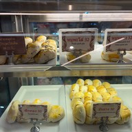 April's Bakery เมกาบางนา
