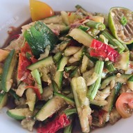 ส้มตำคุณนาย By คุณเบญ