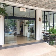 Nara Restaurant & Bar Terrace