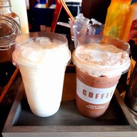 เมนูของร้าน ไส้อั่วเผาเตาหลวงสิบสองปันนา