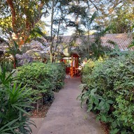 บรรยากาศ ไส้อั่วเผาเตาหลวงสิบสองปันนา