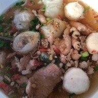 เมนูของร้าน ปากหม้อ ย่านซื่อ