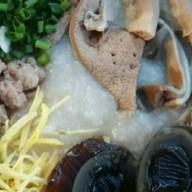 Blackwood Cafe เจริญกรุง71
