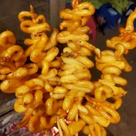 ปลาหมึกย่างเยาวราช By พลอย ข้างกระทรวงพาณิชย์