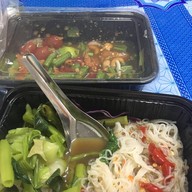 ส้มตำรักดี หัวหมาก