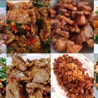 ข้าวกล่อง40บาท เต็นชมพู