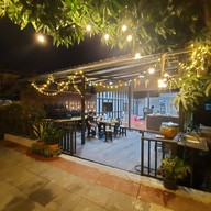 ครัวเชฟแซน ส้มตำ ไก่ย่าง เมี่ยงปลาเผา