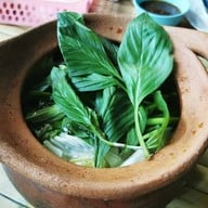 เมนูของร้าน ร้านลาบอุบล คนโก้ ซอยเทียนทะเล 7