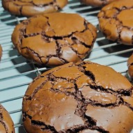 เซฟเฮ้าส์ เบเกอรี่ คาเฟ่ ซอยบ้านสวนเศรษฐกิจ30