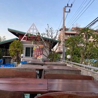 บรรยากาศ ภูมิพัฒน์ฟาร์มเมี่ยงปลาเผา ภูมิพัฒน์ฟาร์มเมี่ยงปลาเผา