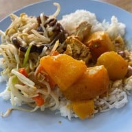 เมนูของร้าน โยโภชนาอาหารเจ (Vegetarian food) สามกอง, ถนนเยาวราช