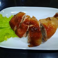 ครัวเชฟแซน ส้มตำ ไก่ย่าง เมี่ยงปลาเผา