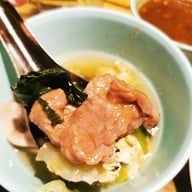 เมนูของร้าน ร้านลาบอุบล คนโก้ ซอยเทียนทะเล 7