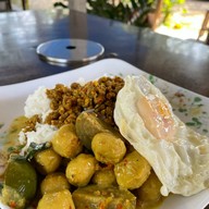 ข้าวแกงปักษ์ใต้เชิงดอย