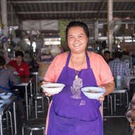 ก๋วยเตี๋ยวเรือป้าดำอาหารตามสั่ง(เจ้าเก่าไร่ขิง)
