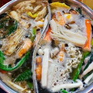 แจ่วชาบูอ้อมใหญ่byball ปากซอยวัดเทียนดัด