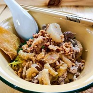 เมนูของร้าน เตี๋ยวต้มยำตำลึงหรอยแสบวาน