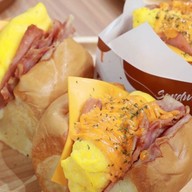 Korean Toast Sandwich by Jam (แซนวิช อาหารเช้า กาแฟ อาหารเที่ยง อาหารว่าง ทานเล่น) สำนักงานใหญ่ (แคราย, นนทบุรี)
