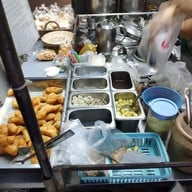 น้ำเต้าหู้แม่อารี - ถ.ประเสริฐมนูกิจ 44