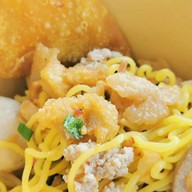 เมนูของร้าน เตี๋ยวต้มยำตำลึงหรอยแสบวาน