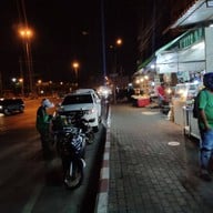 น้ำเต้าหู้แม่อารี - ถ.ประเสริฐมนูกิจ 44