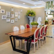 บรรยากาศ อยากยำคาเฟ่ กาญจนบุรี