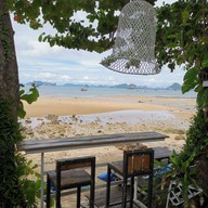 Baan Tha Ley Cafe' Seafood & Grills