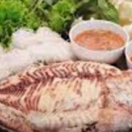 เมี่ยงปลาเผา ลุงยศ เจ้าเก่า เจ้าดัง (อร่อยจนไม่เหลือก้าง) ลุงยศ