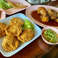 เมนูของร้าน ลุงลอยป่าลั่น