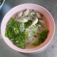 เมนูของร้าน โซ้ยตี๋ ก๋วยเตี๋ยวลูกชิ้นปลากราย
