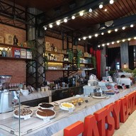 บรรยากาศ Eatsy Eatzy