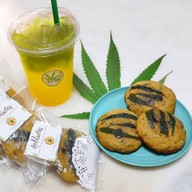 ยิ้มกัญ Yimkan