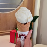 Nakama Cafe ซอยวัดอุโมงค์
