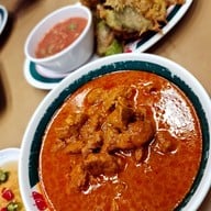 น้องเปิ้ล