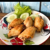 กะเพราควาย สันผักหวาน สันผักหวาน