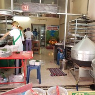 บรรยากาศ เจี๊ยบกุยช่ายบ้านบึง สาขาบ้านบึง