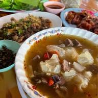 เมนูของร้าน ลาบต้นตาล