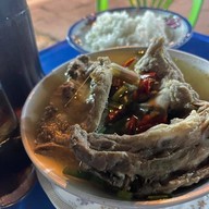 หมูจุ่มชาละวัน 1 สรงประภา