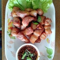 แซ่บนัวครัวลุงแอ้ว