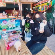 ร้านน้ำมะพร้าวปั่นนมสดสูตรดั้งเดิมต้นตำรับ เนื้อไอศครีม สูตรหวานน้อย By Kodchakon สาขาหมู่บ้านนันทวัน 5 แขวงโคกแฝด เขตหนองจอก