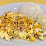 เมนูของร้าน เจริญพุง by ปอมพลอย