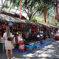 บรรยากาศ ตลาดนายแคว้น