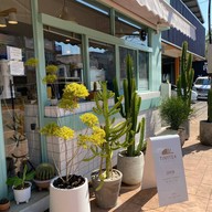 Tiny Tea Coffee and bakes อำเภอเมืองเลย