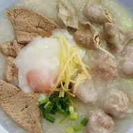 โจ๊กหมู เฮง เฮง (ข้าวขาหมู&ข้าวหมูแดงกรอบ) พระโขนง