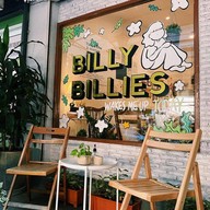 หน้าร้าน Billybillies Cafe and  Workshop Studio บีทีเอส แบริ่ง