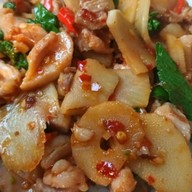 อร่อยหลังบ้าน