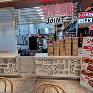 หน้าร้าน SMOKED Joint สยามพารากอน