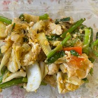 หน้าร้าน ครัว 4Sons ตามสั่ง by แม่อบ